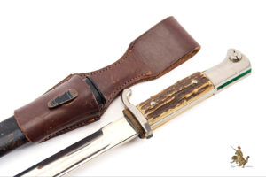 Stag Grip Heer Bayonet w/ Frog - Julius Krebs