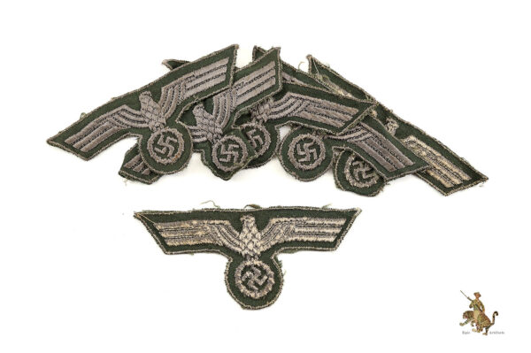 M44 Army Heer Breast Eagle - Late War