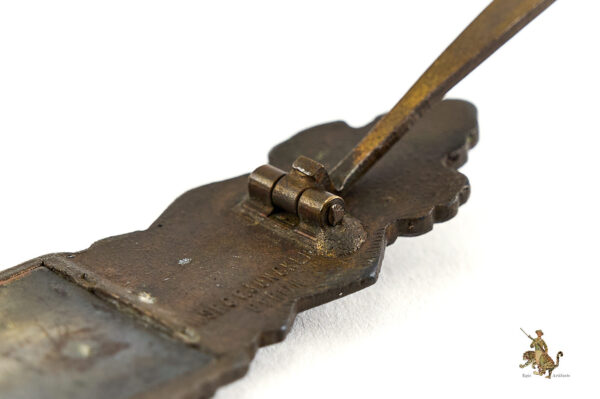 Close Clombat Clasp in Bronze - Juncker - Image 5
