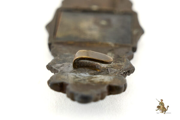 Close Clombat Clasp in Bronze - Juncker - Image 6
