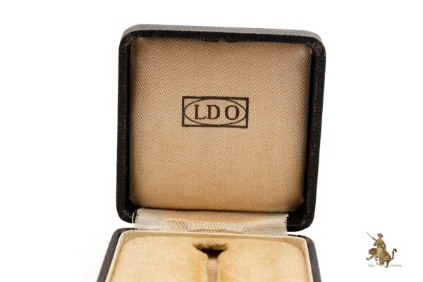 Gold Wound Badge Case - LDO - Image 4