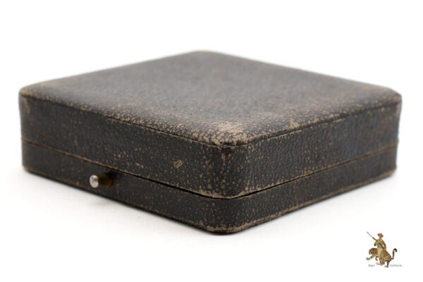 Gold Wound Badge Case - LDO - Image 7