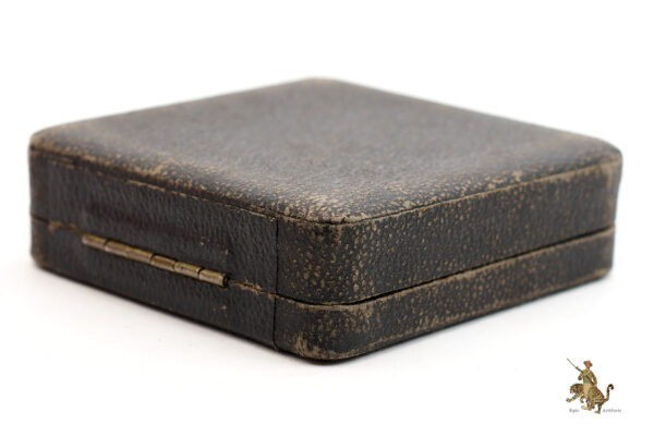 Gold Wound Badge Case - LDO - Image 10