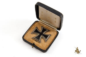 1939 Cased Iron Cross 1st Class EK1 - 4 S&L