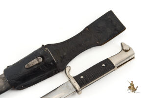 Heer Etched Bayonet w/ Frog - Tiger