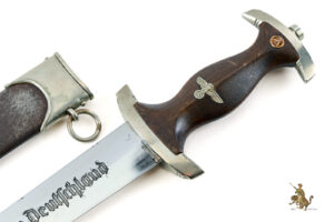 Early SA Dagger - Aesculap