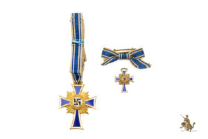 Mothers Cross in Gold with Miniature