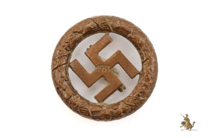 1933 Gau München Badge